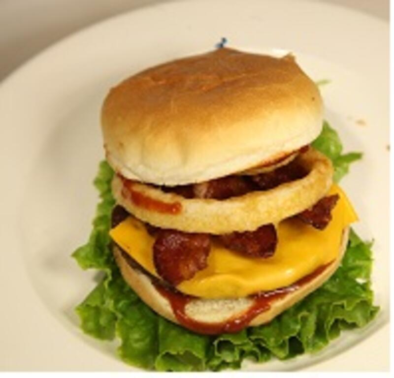 Western Burger (937 cal)