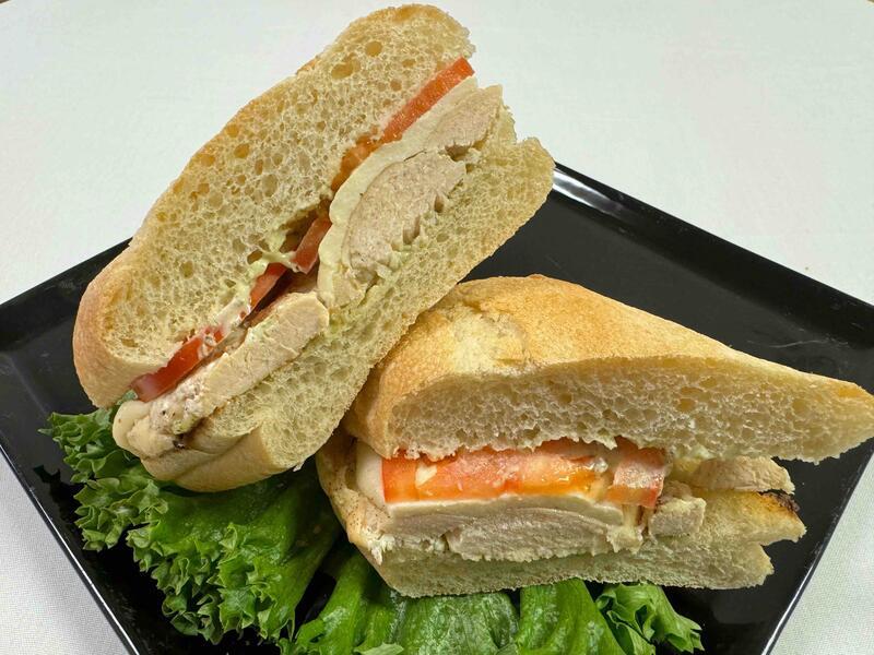 Ciabatta Chicken Caprese (967 cal)